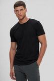 Camiseta Origem · Lisa – Preta – Algodão Egípcio