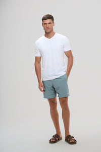 Camiseta Origem Gola V · Branco Essência – Algodão Egípcio