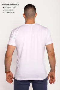 Camiseta branca com mico estampado em preto, algodão egípcio - Origgo