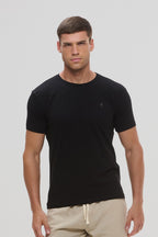 Camiseta Origem · Preto Essência – Algodão Egípcio