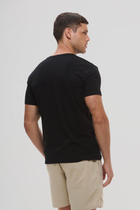 Camiseta Origem · Preto Essência – Algodão Egípcio