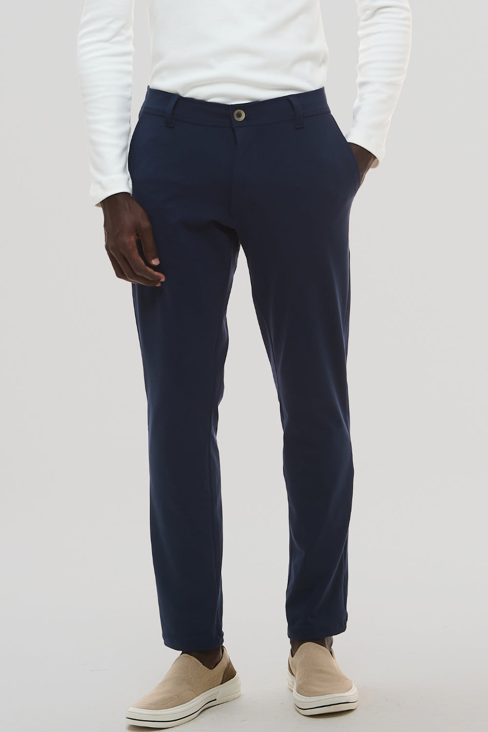 Calça Aura · Alfaiataria Leve · Azul Noturno