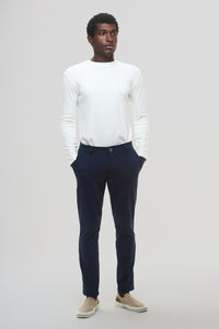 Calça Aura · Alfaiataria Leve · Azul Noturno