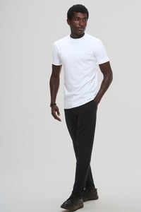 Camiseta Raiz Gola Média · Branco Essência – Algodão Egípcio