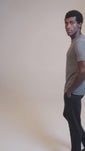 Stories de Camiseta Raiz Gola Média · Cinza Raíz – Algodão Egípcio